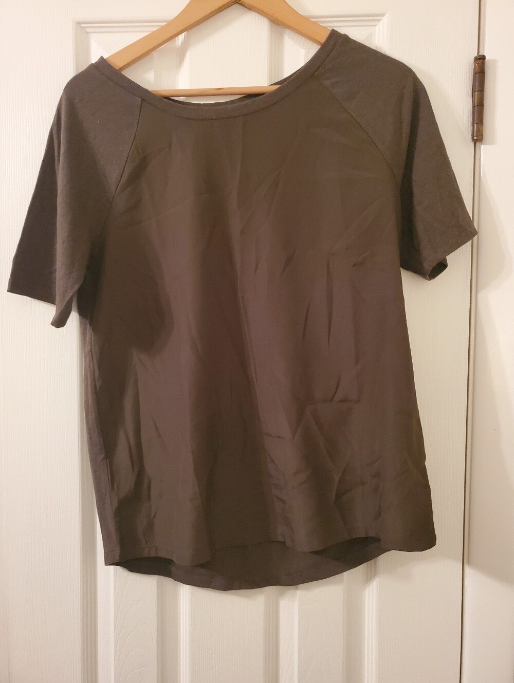 Banana Republic Short Sleeve Crewneck Top Olive Green Small Preowned